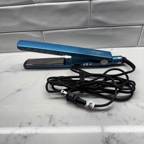BaByliss PRO Other - BaByliss PRO Nano Titanium 1 Inch Flat Iron Blue Professional Hair Straightener